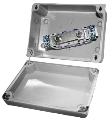 Boîte étanche de connexion sans gradins. Couleur gris. Avec interrupteur de neutre In 160A.